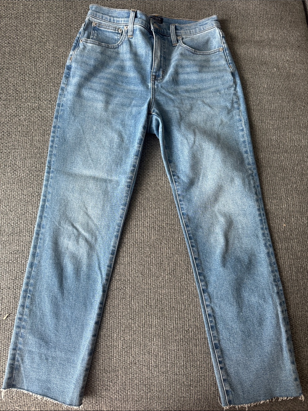 J. Crew Factory Essential Straight Jeans \ 27